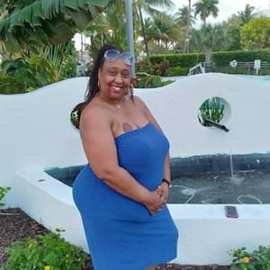 Meet your Posher, Precious